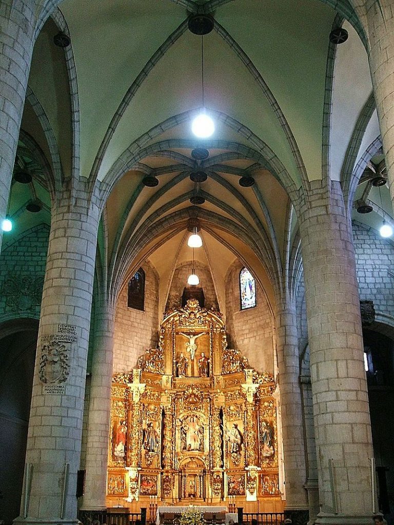 LA IGLESIA DE SAN VICENTE DE VITORIA-GASTEIZ San Vicente de Vitoria-Gasteiz