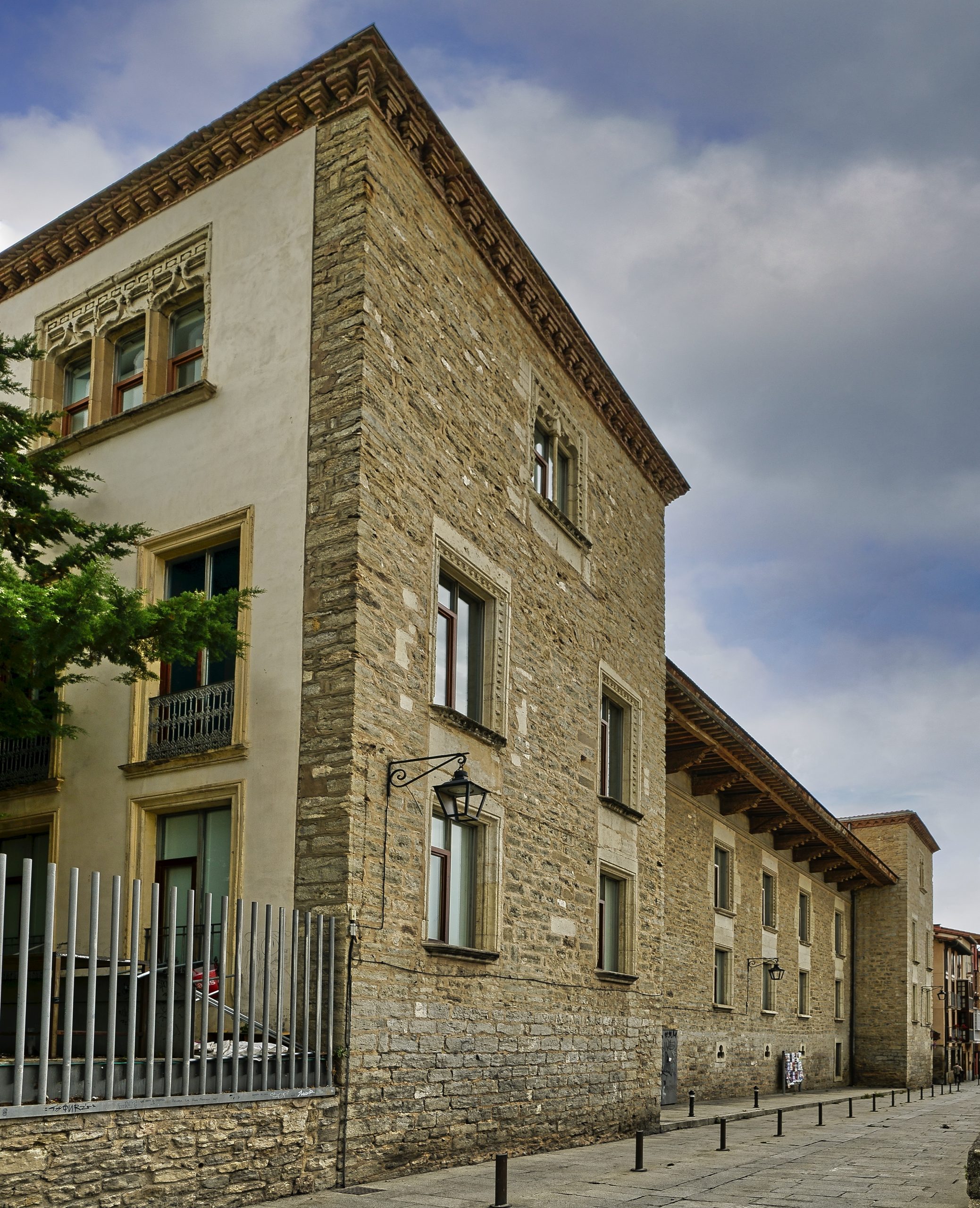 Palacio de Montehermoso