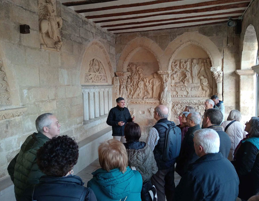 hugo-garcia-historiador-del-arte-vitruvioarte-vitoria-gasteiz-1